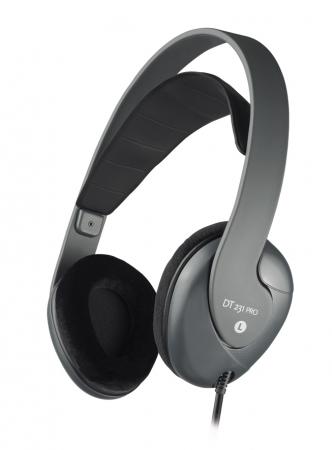 Beyerdynamic DT 231 PRO Closed Dynamic Studio Headphone